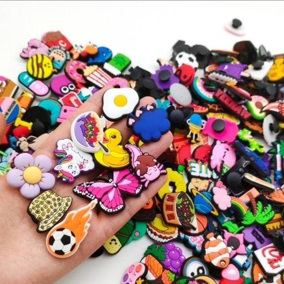 Other - NWT! RANDOM 10pc Croc Charms NEW